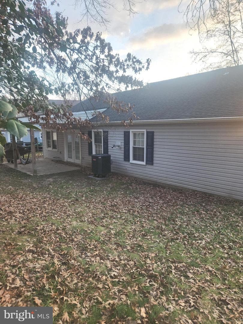 3525 Smoke Tree Ct photo 25