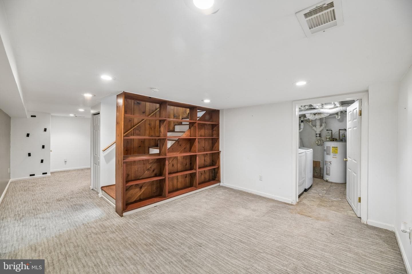 907 Charles Street photo 23