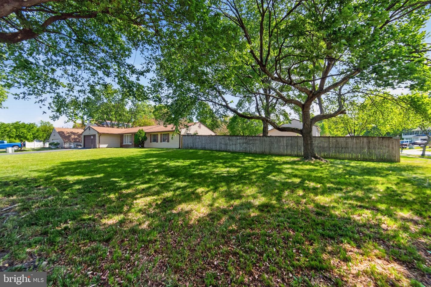 2739 Sprague Drive photo 3