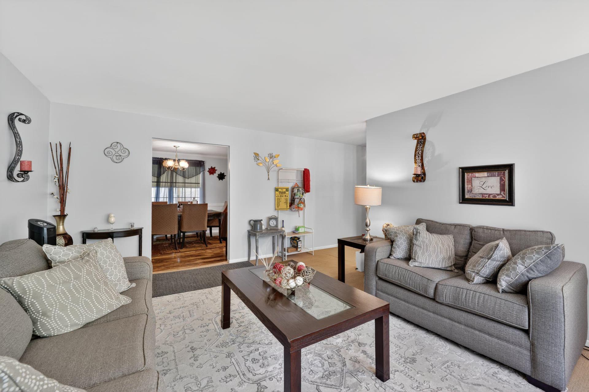 2739 Sprague Drive photo 6