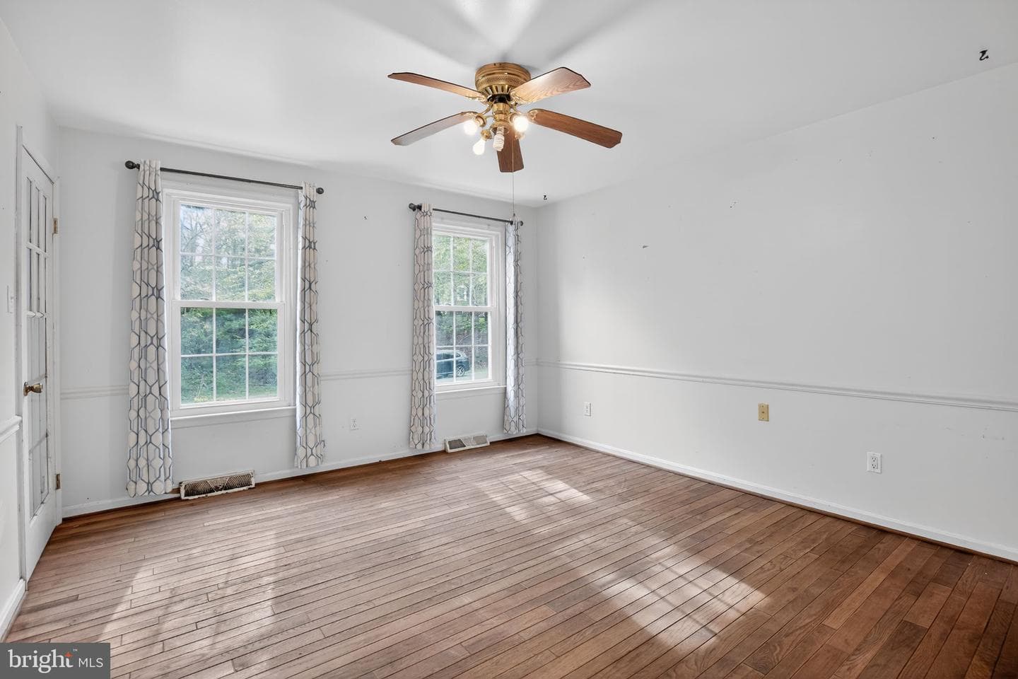 507 Chestnut Court photo 14