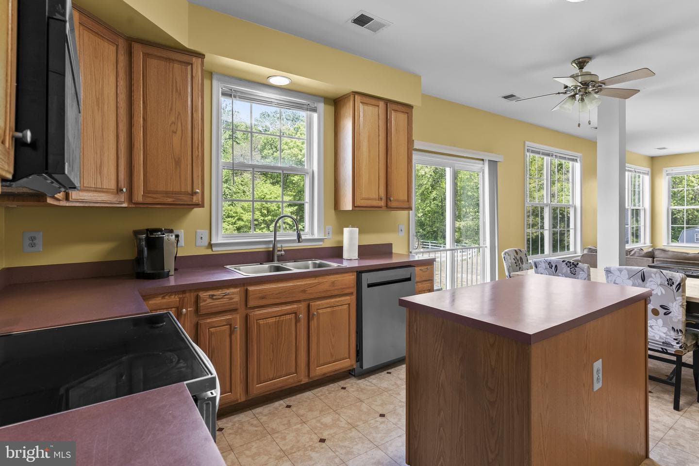 11310 Wildmeadows Street photo 2