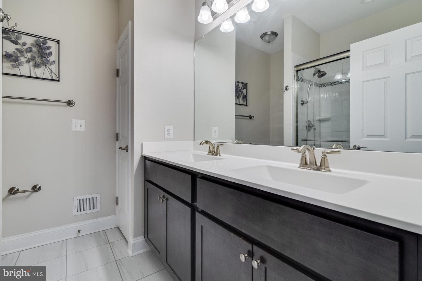995 Rye Drive photo 22