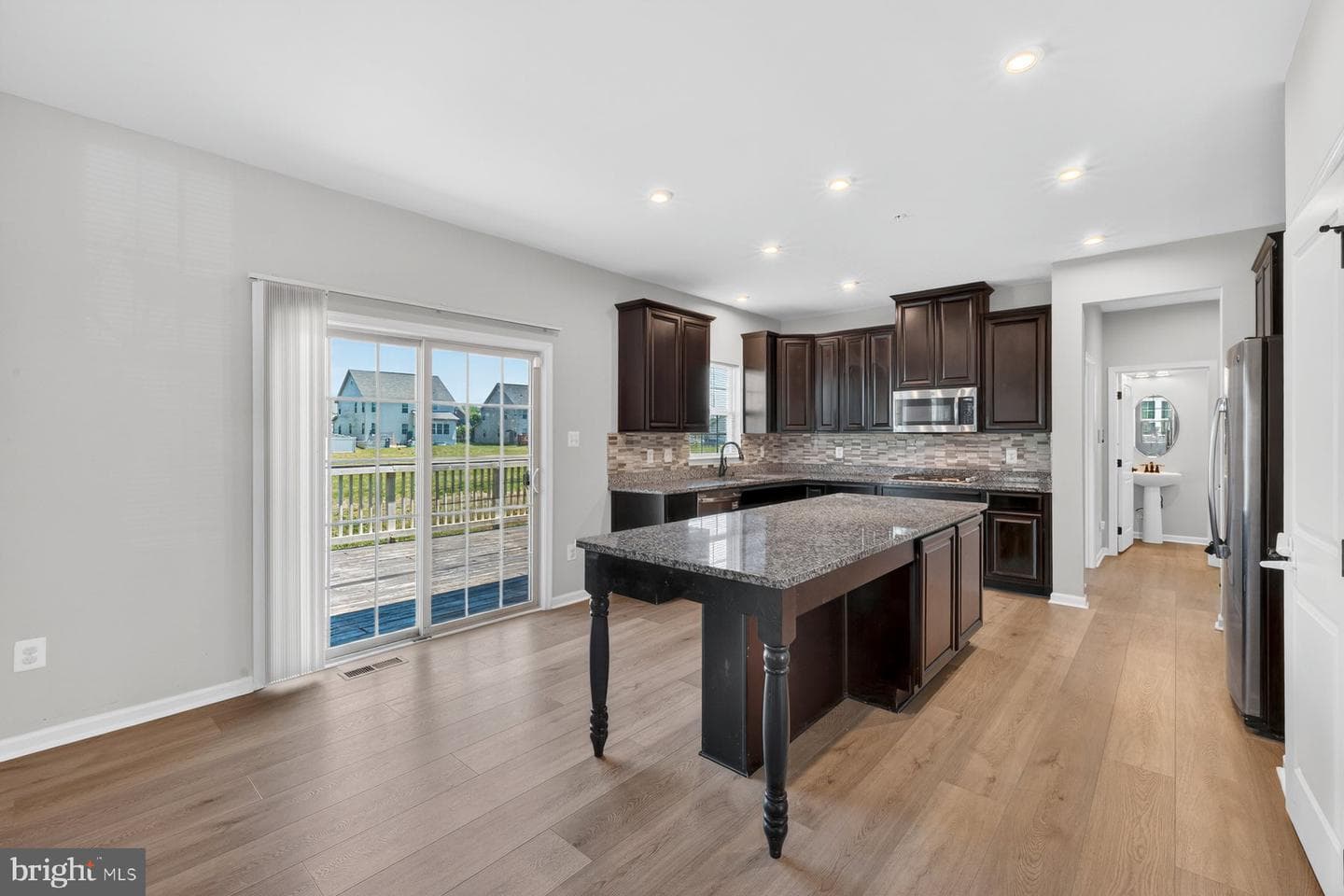 9974 Moddy Lane photo 8