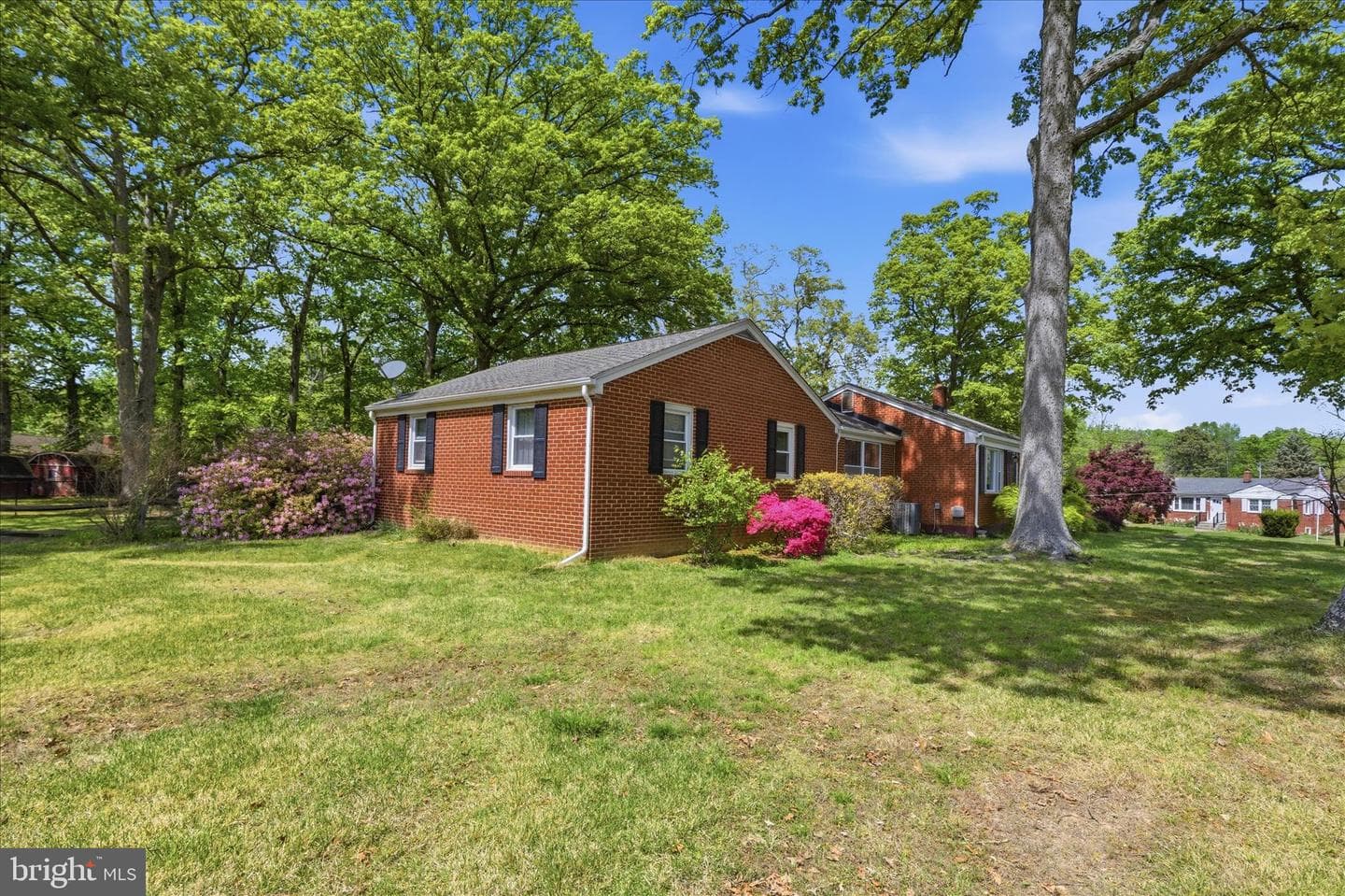3150 Green Meadows Drive photo 4