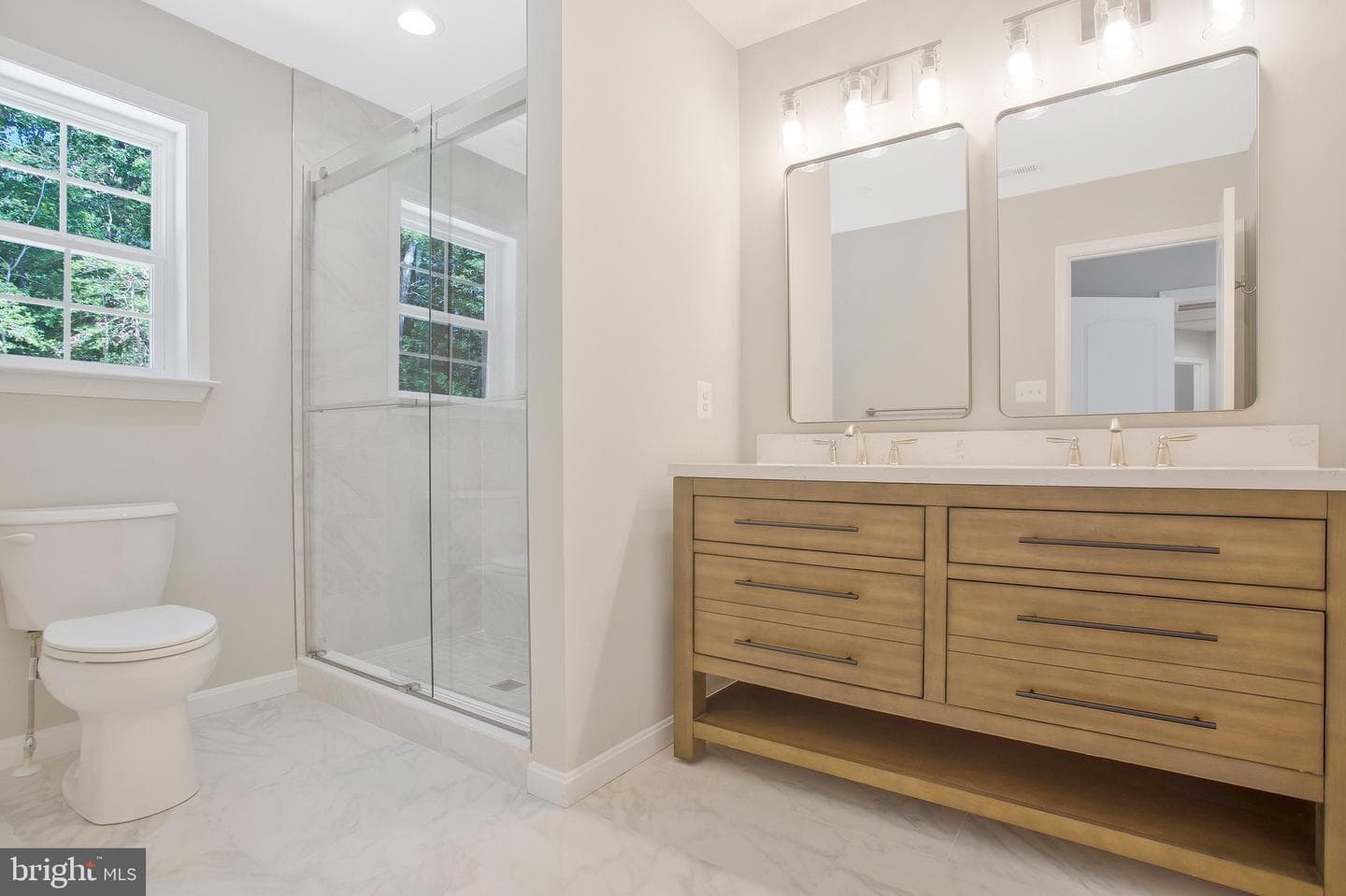 8 E Poplar Lane photo 15