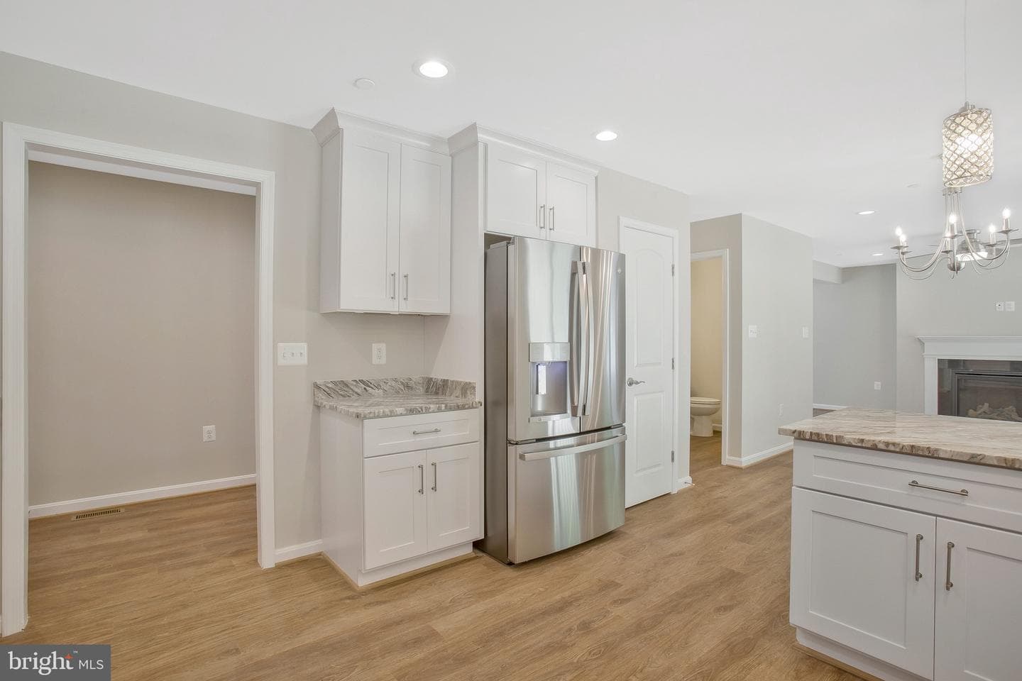 8 E Poplar Lane photo 4