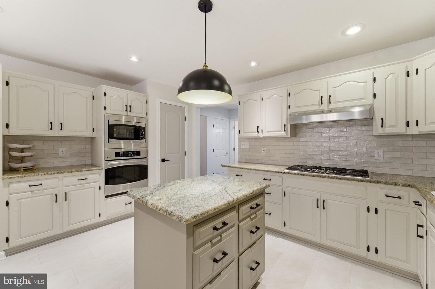 6040 Southgate Farm Road photo 21