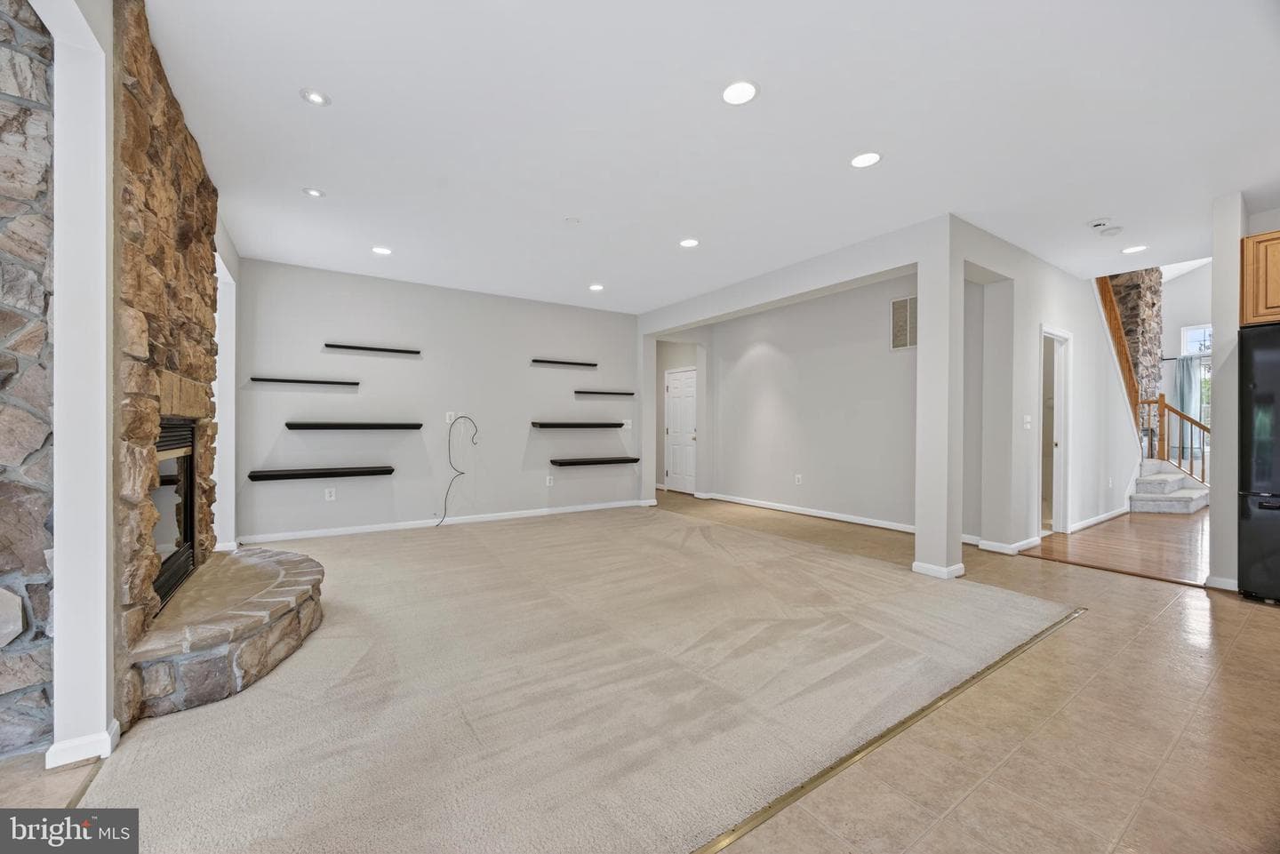 2910 Merchant Court photo 23