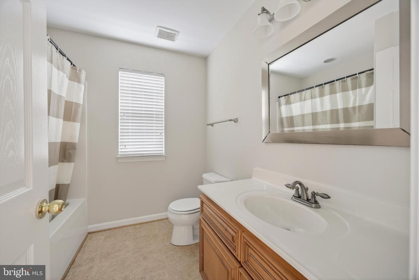 2910 Merchant Court photo 57