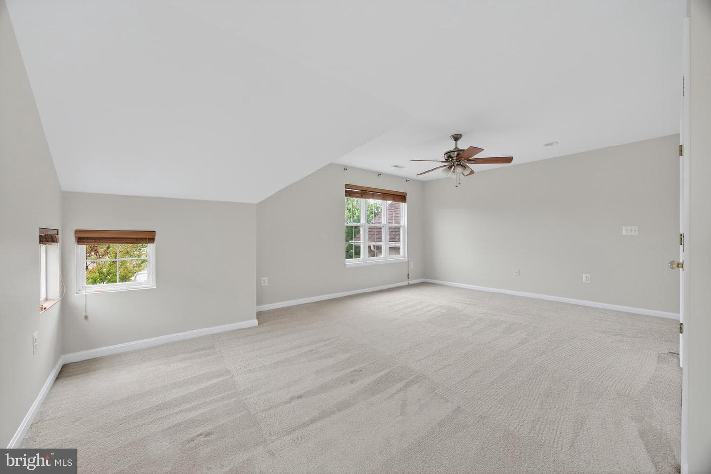 2910 Merchant Court photo 63