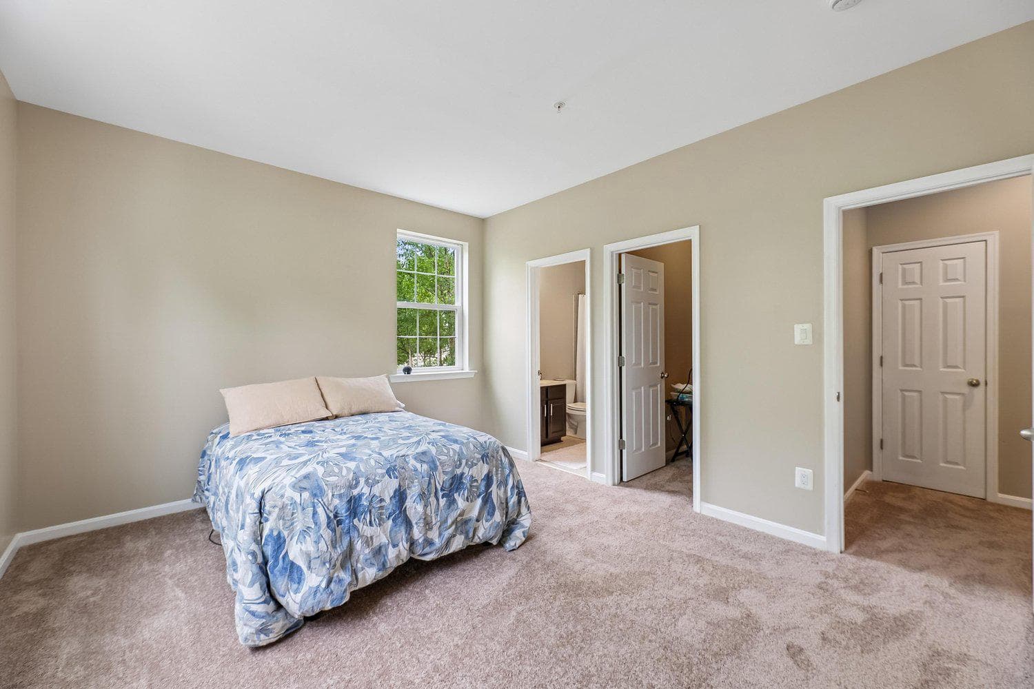 9777 Leighland Court photo 16