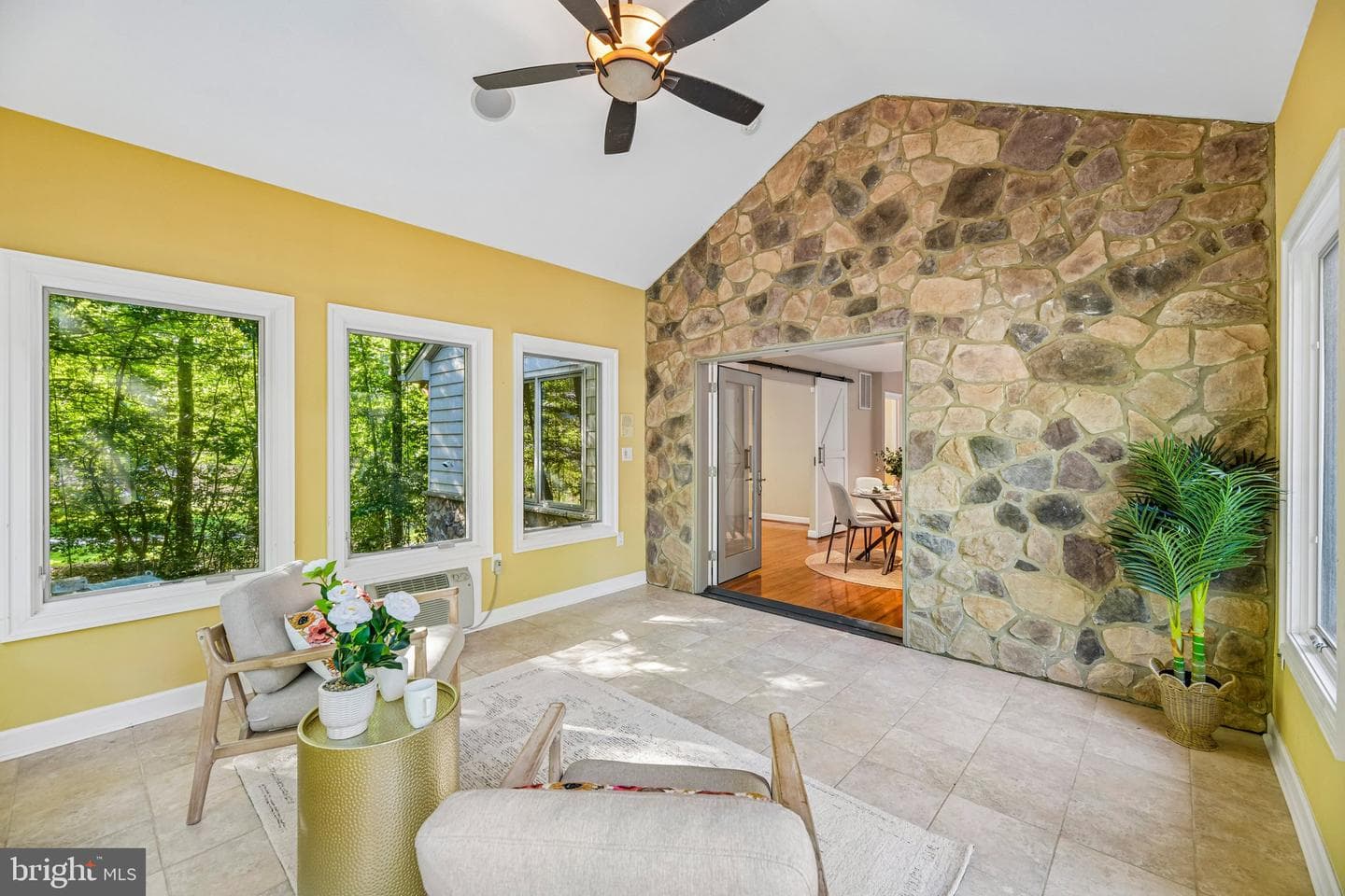 10060 Harmony Hill Lane photo 26