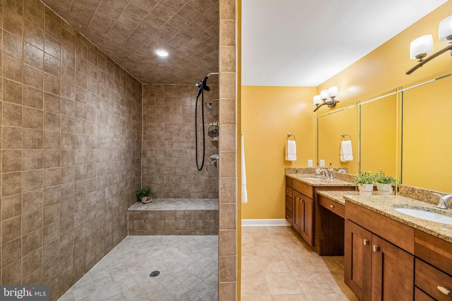 10060 Harmony Hill Lane photo 37