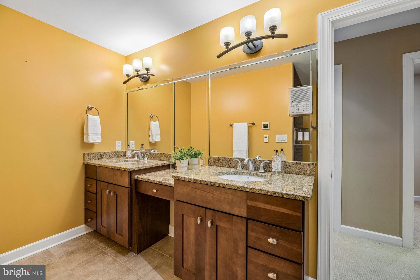 10060 Harmony Hill Lane photo 42