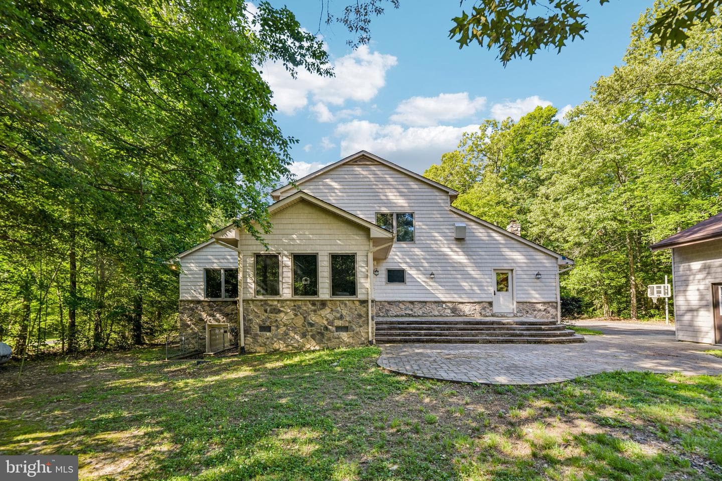 10060 Harmony Hill Lane photo 78