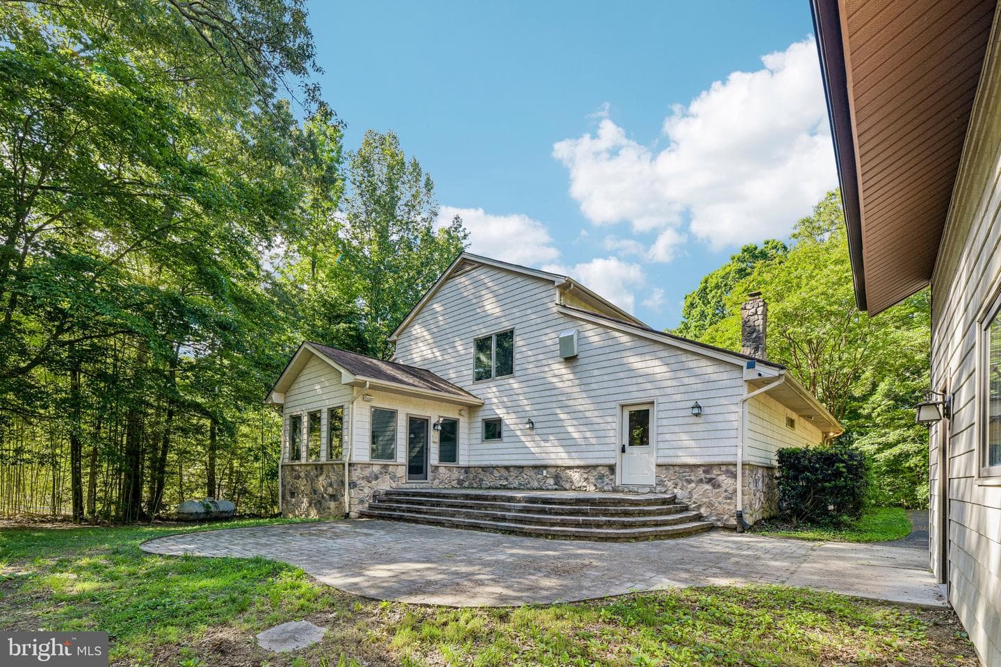 10060 Harmony Hill Lane photo 79