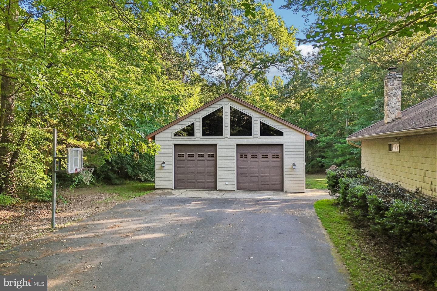 10060 Harmony Hill Lane photo 81