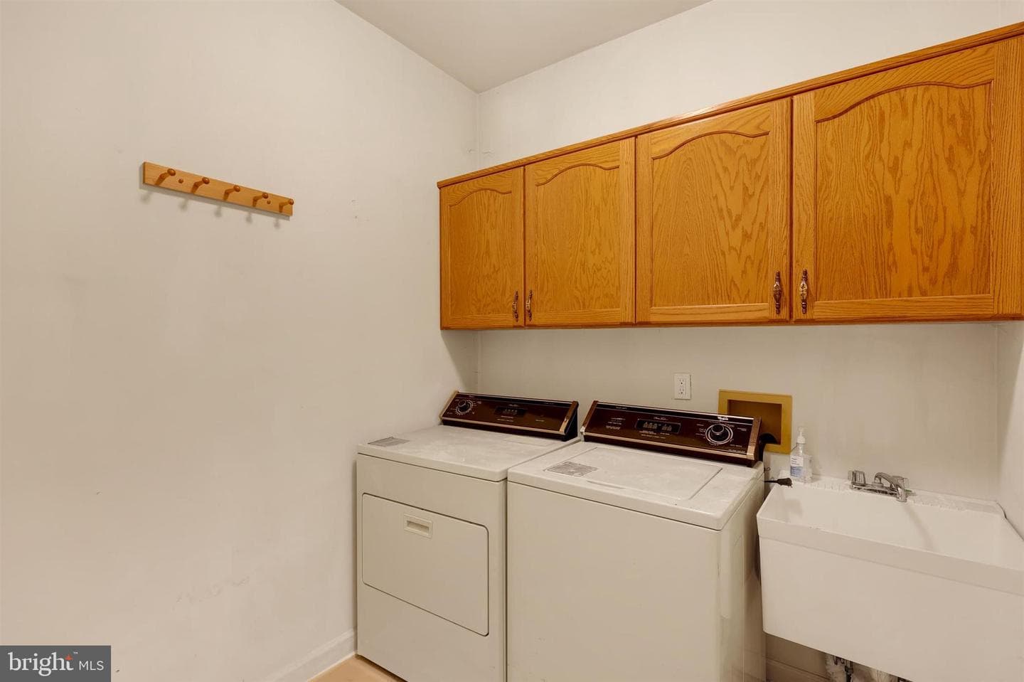 16896 Driftwood Place photo 17