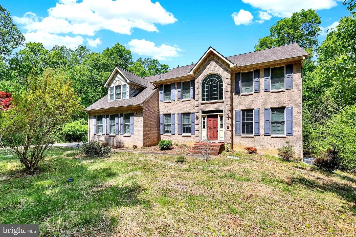 16896 Driftwood Place photo 2