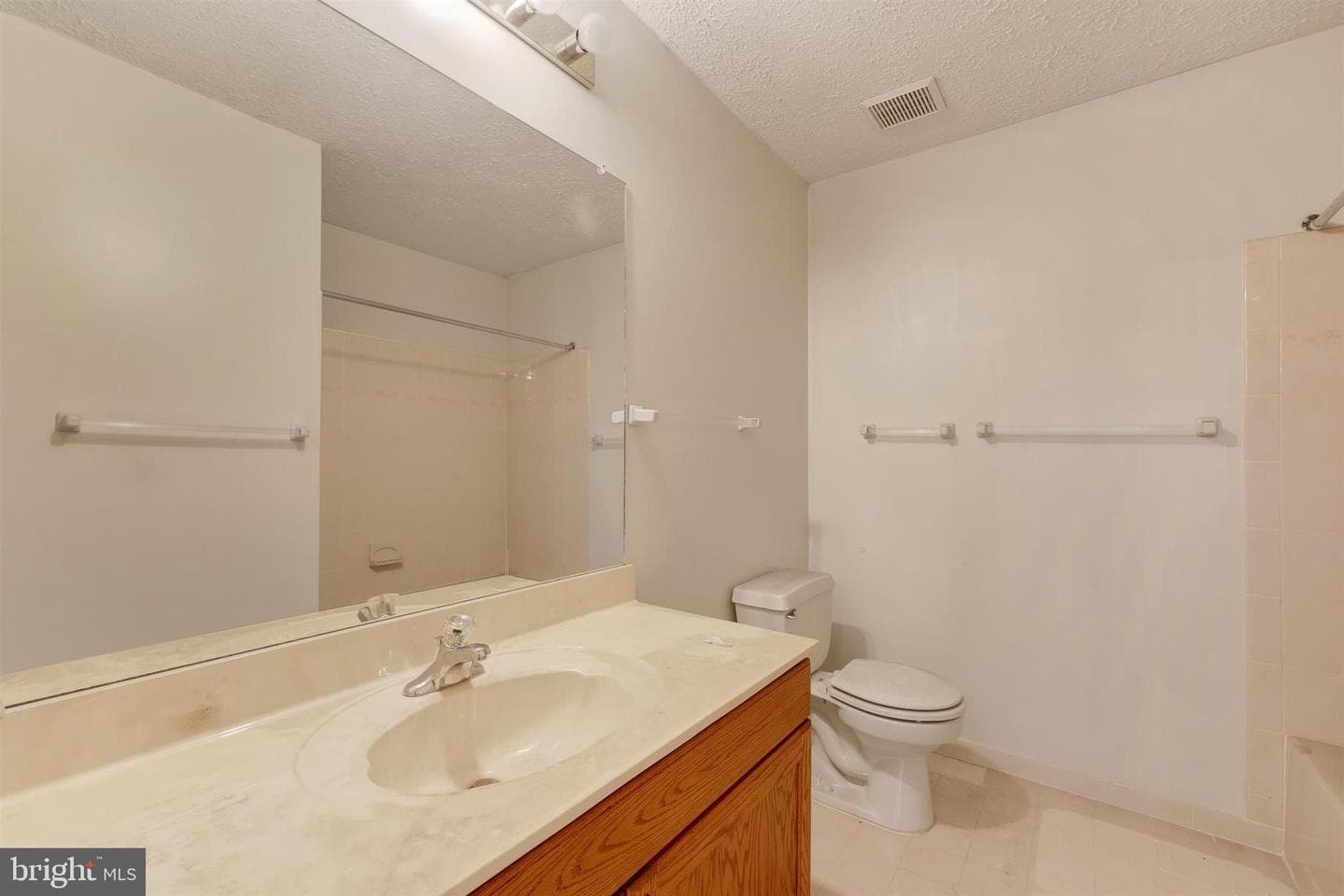 16896 Driftwood Place photo 20