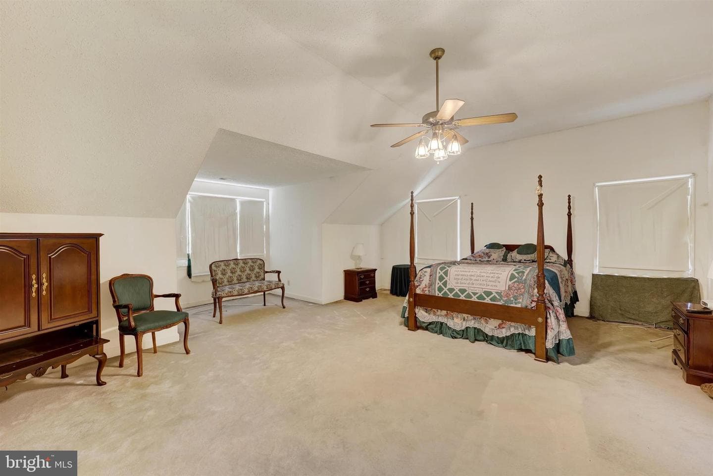 16896 Driftwood Place photo 25