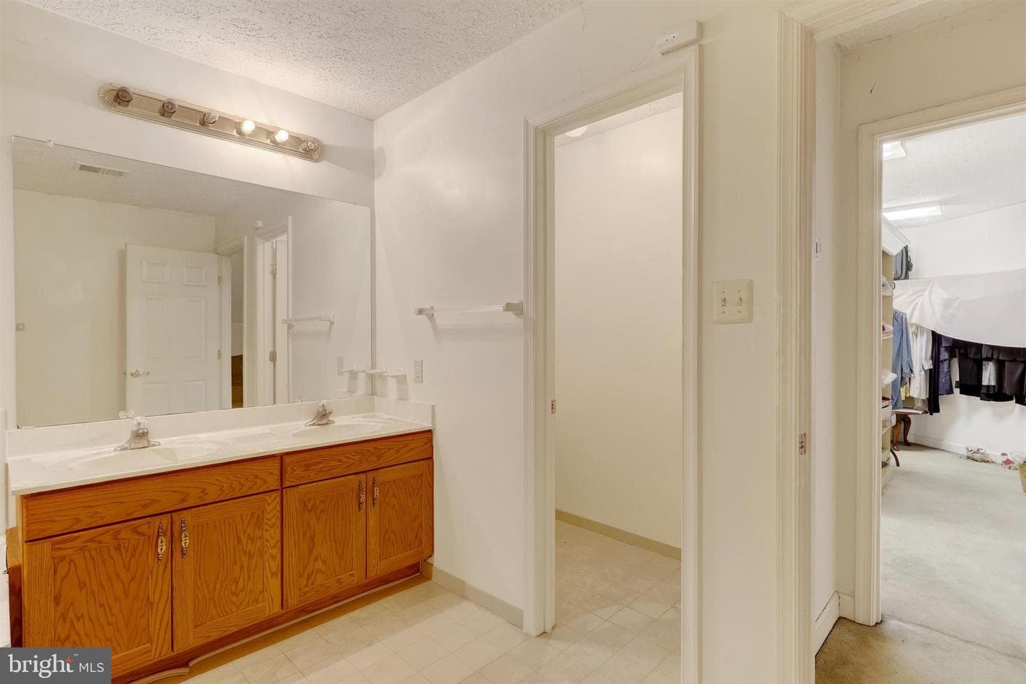 16896 Driftwood Place photo 29