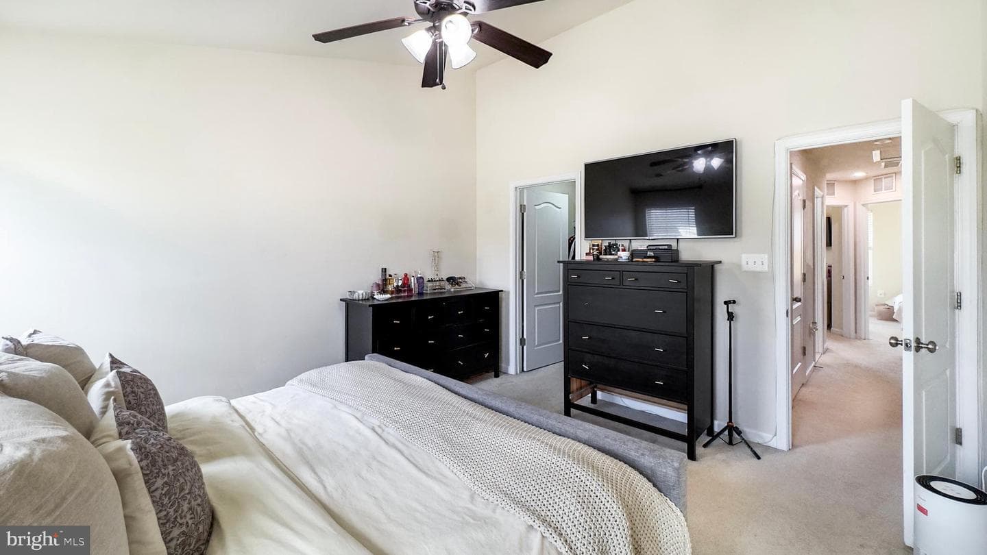 11405 Sandhurst Place photo 37