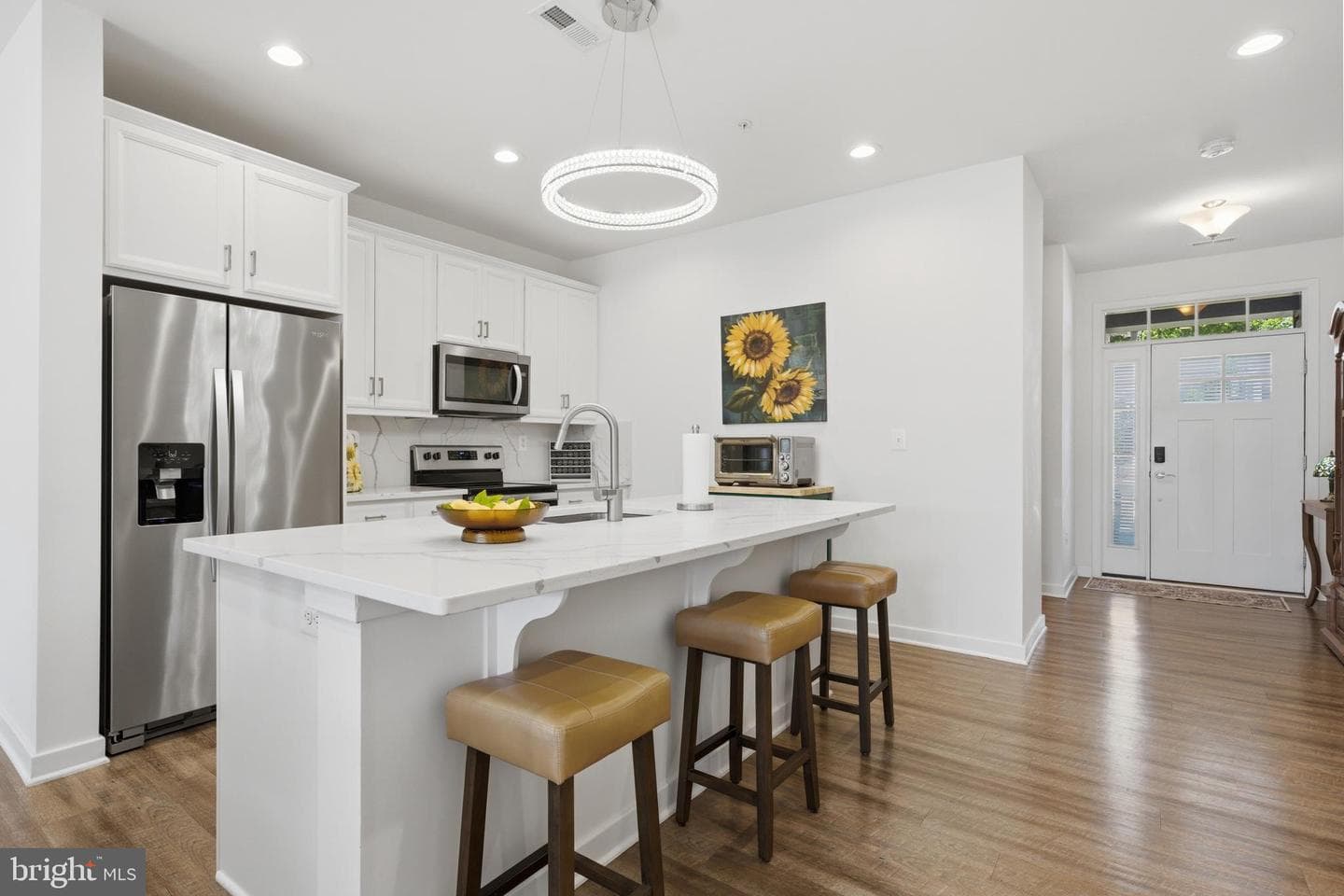 32 Camden Circle photo 6