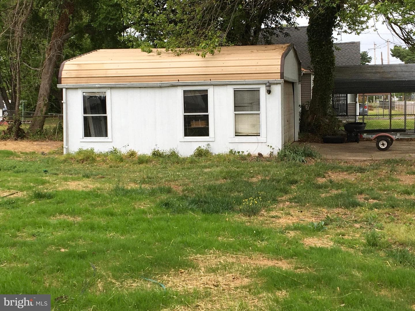 18758 Potomac Avenue photo 3