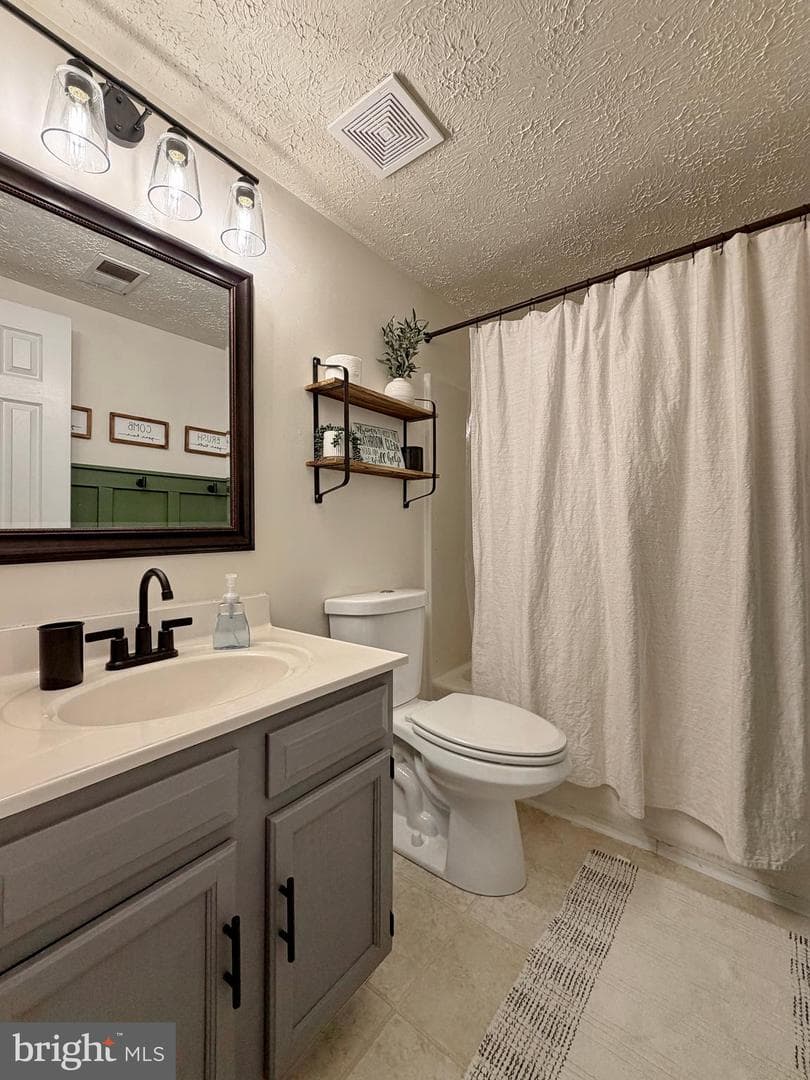 5018 Redhorse Court photo 39