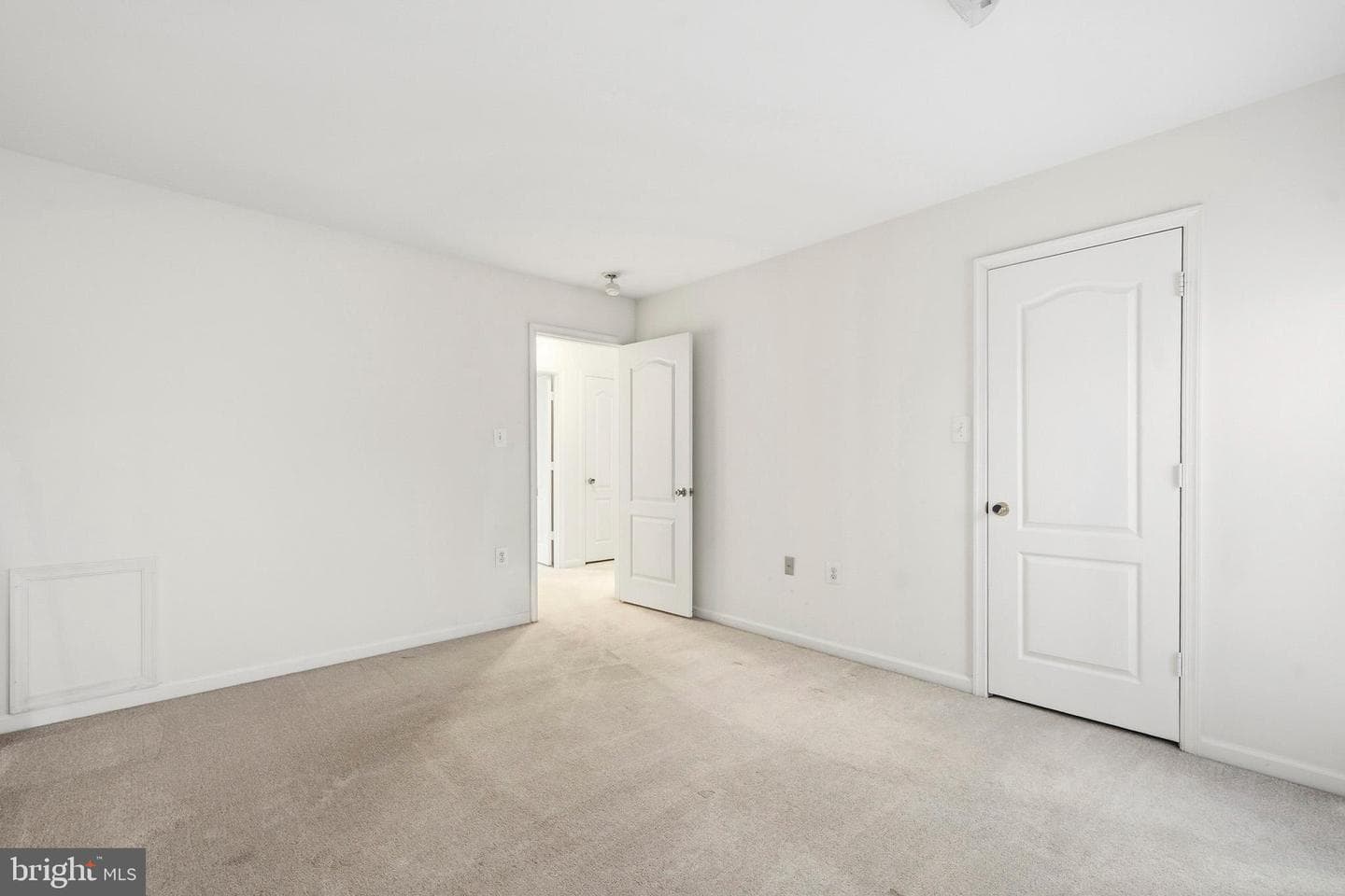 5130 New Stead Court photo 34