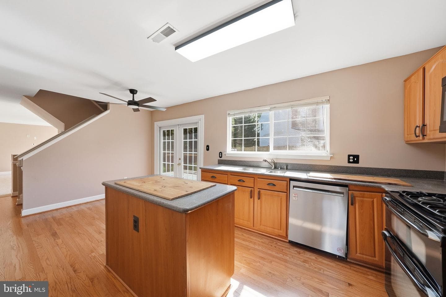3108 Cassidy St photo 11