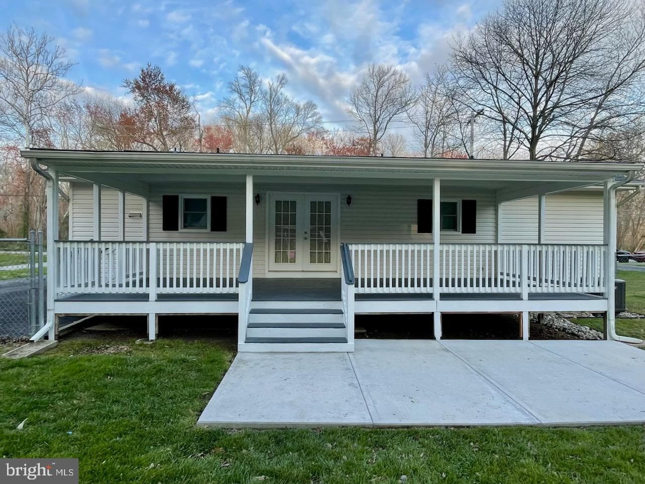 15 Willow Lane photo 26