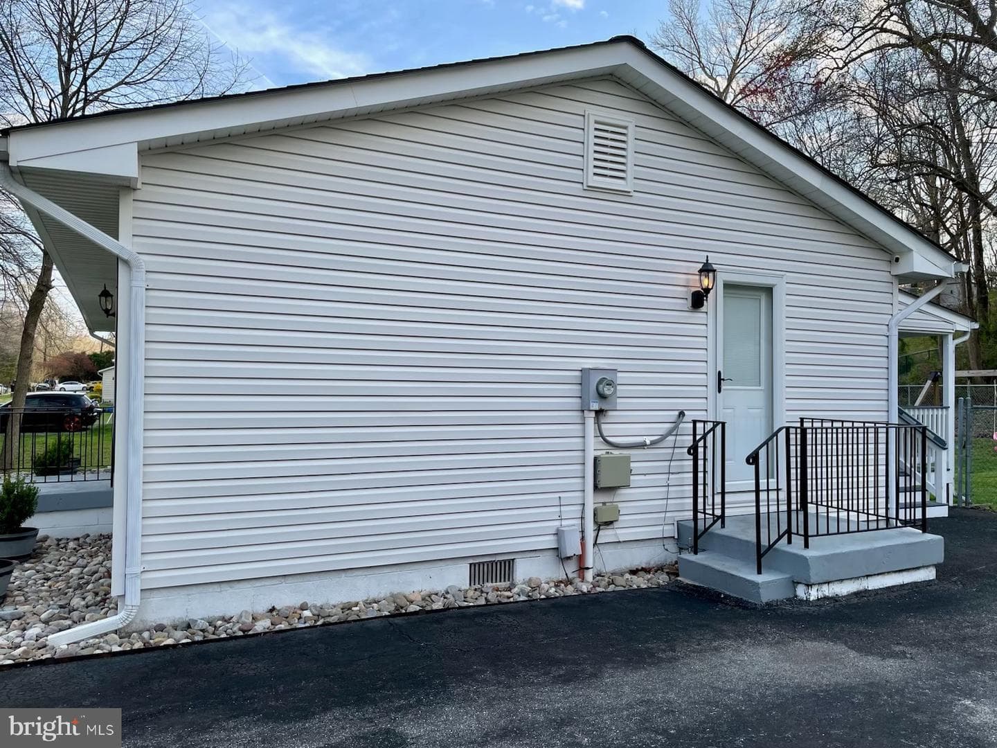 15 Willow Lane photo 27