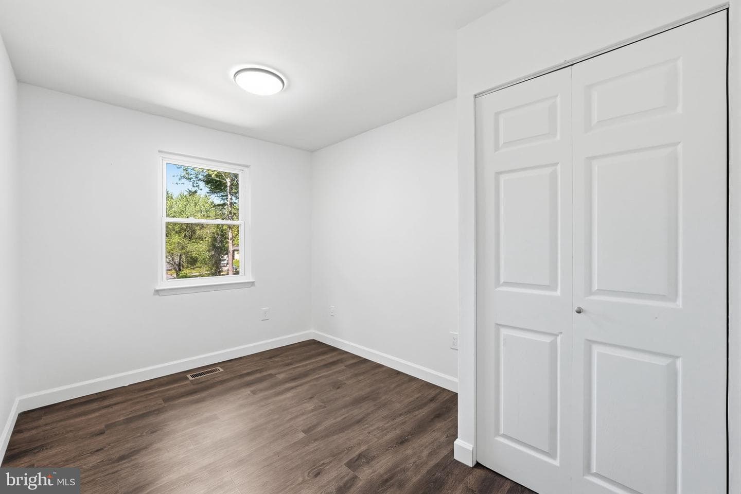 7251 Strawberry Place photo 15