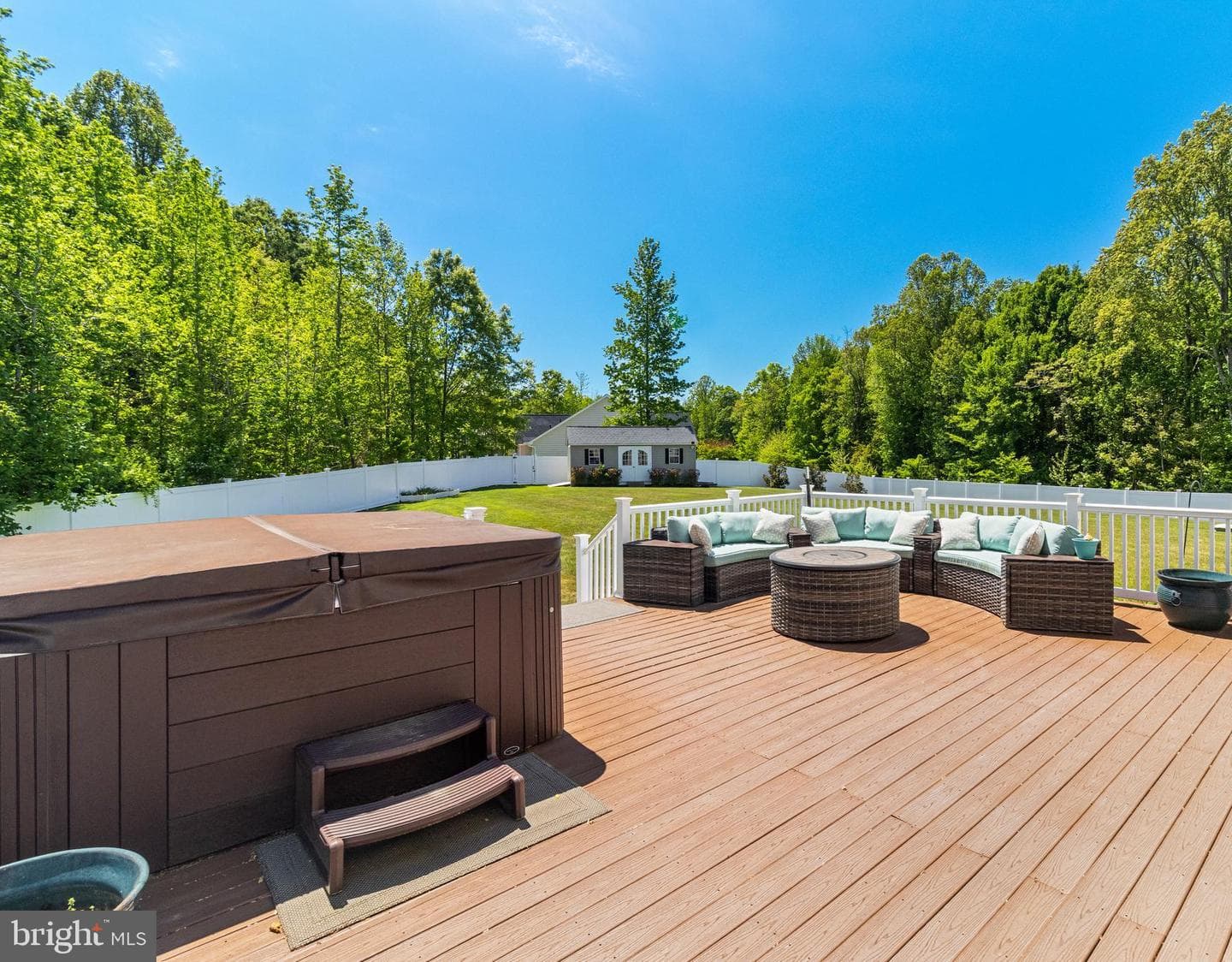 7276 Filly Court photo 9