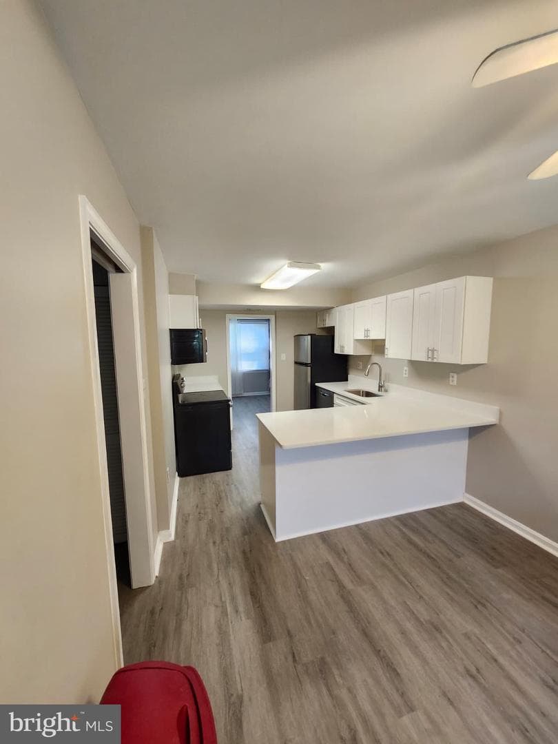 208 Westdale Drive photo 7