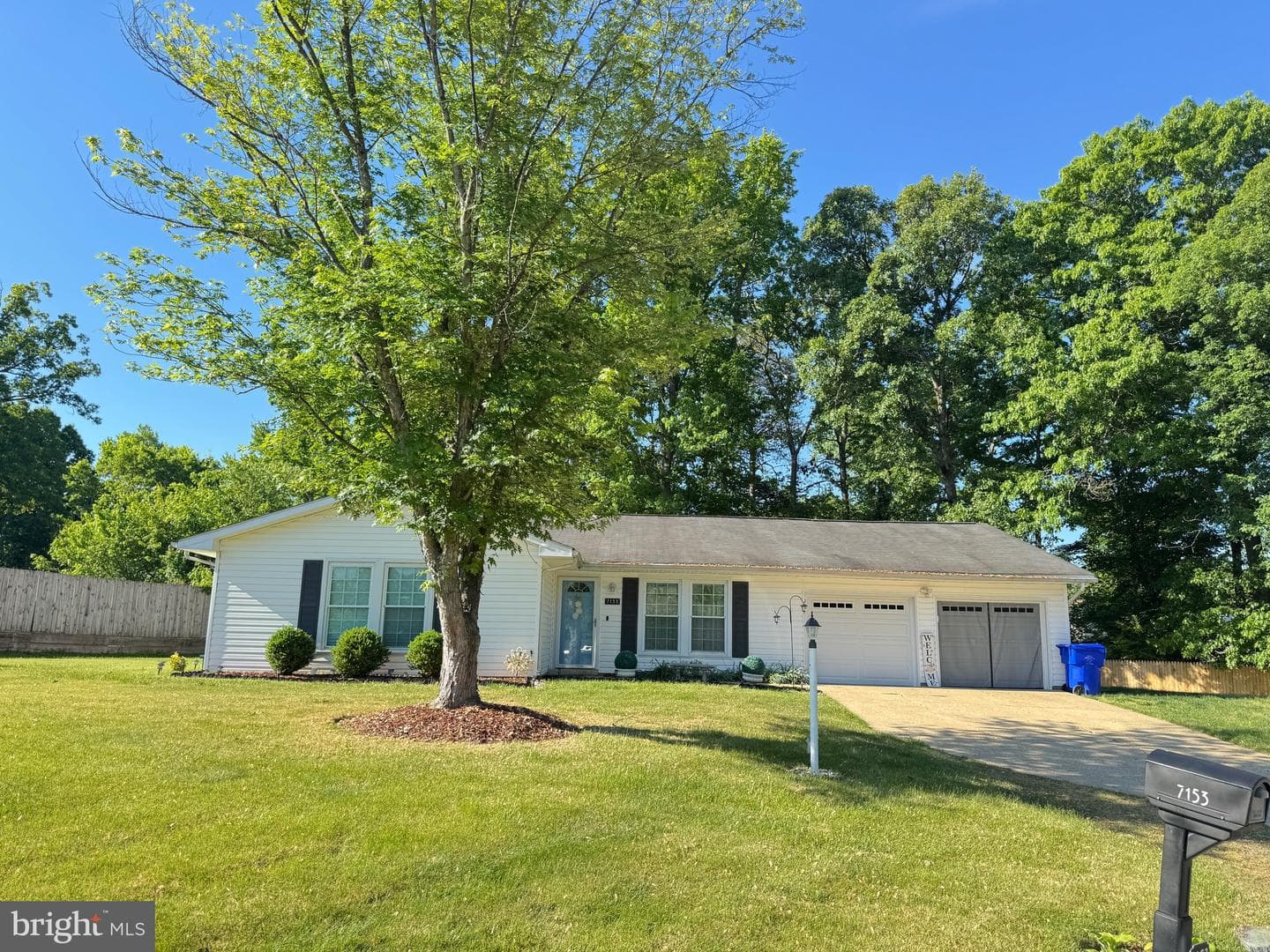 7153 Boxwood Court photo 2