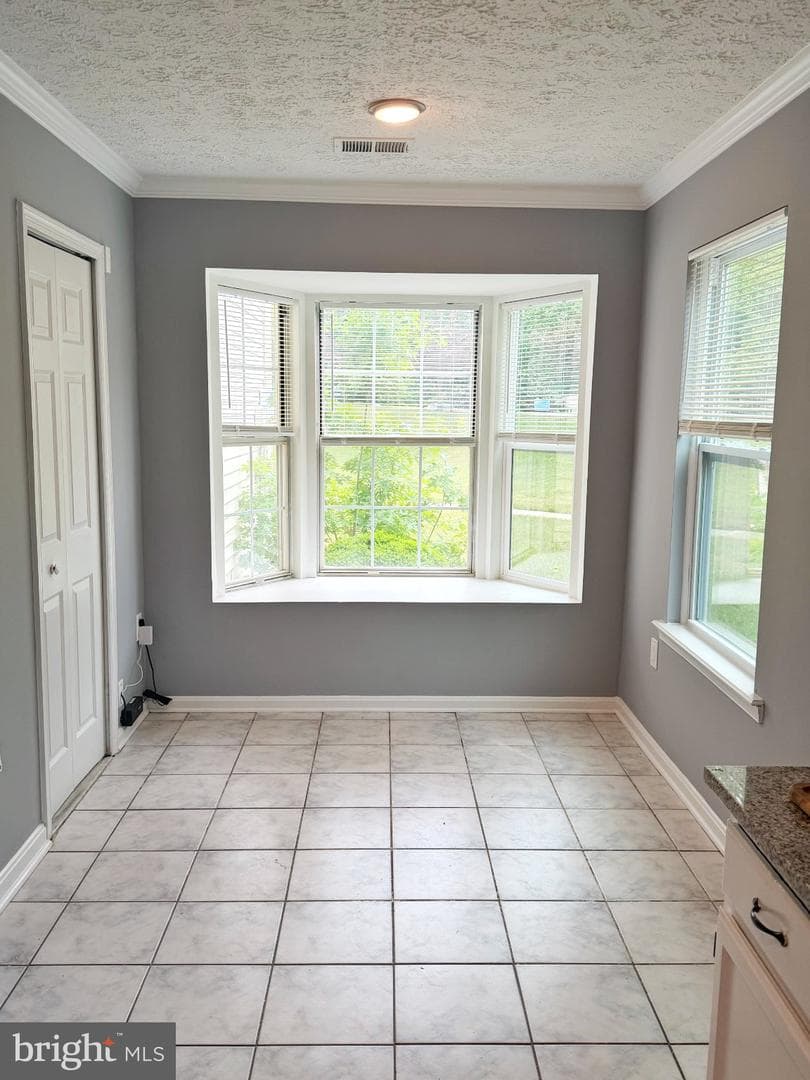 6041 Red Wolf Place photo 8