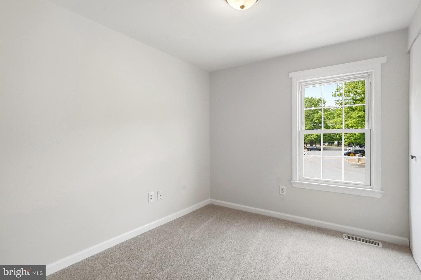 1732 Brightwell Court photo 23