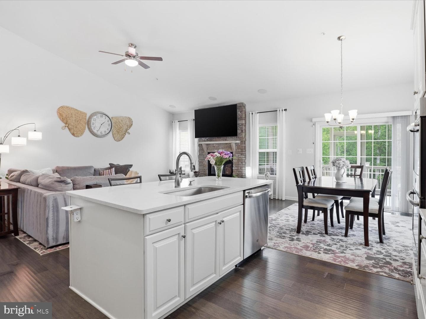12265 Revolution Court photo 6