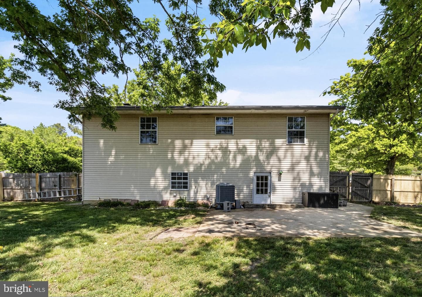 2307 Valley Oak Court photo 32