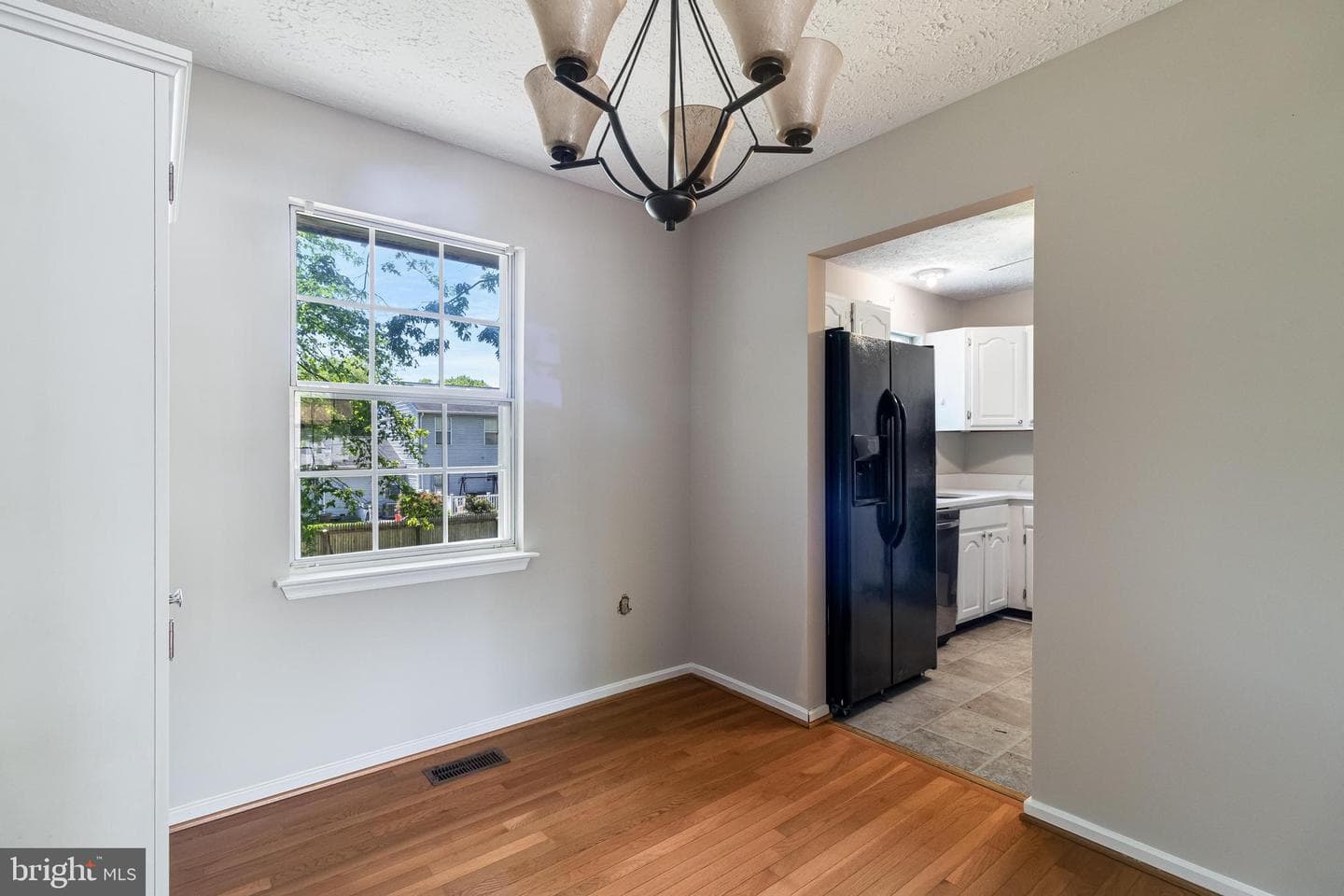 2307 Valley Oak Court photo 8