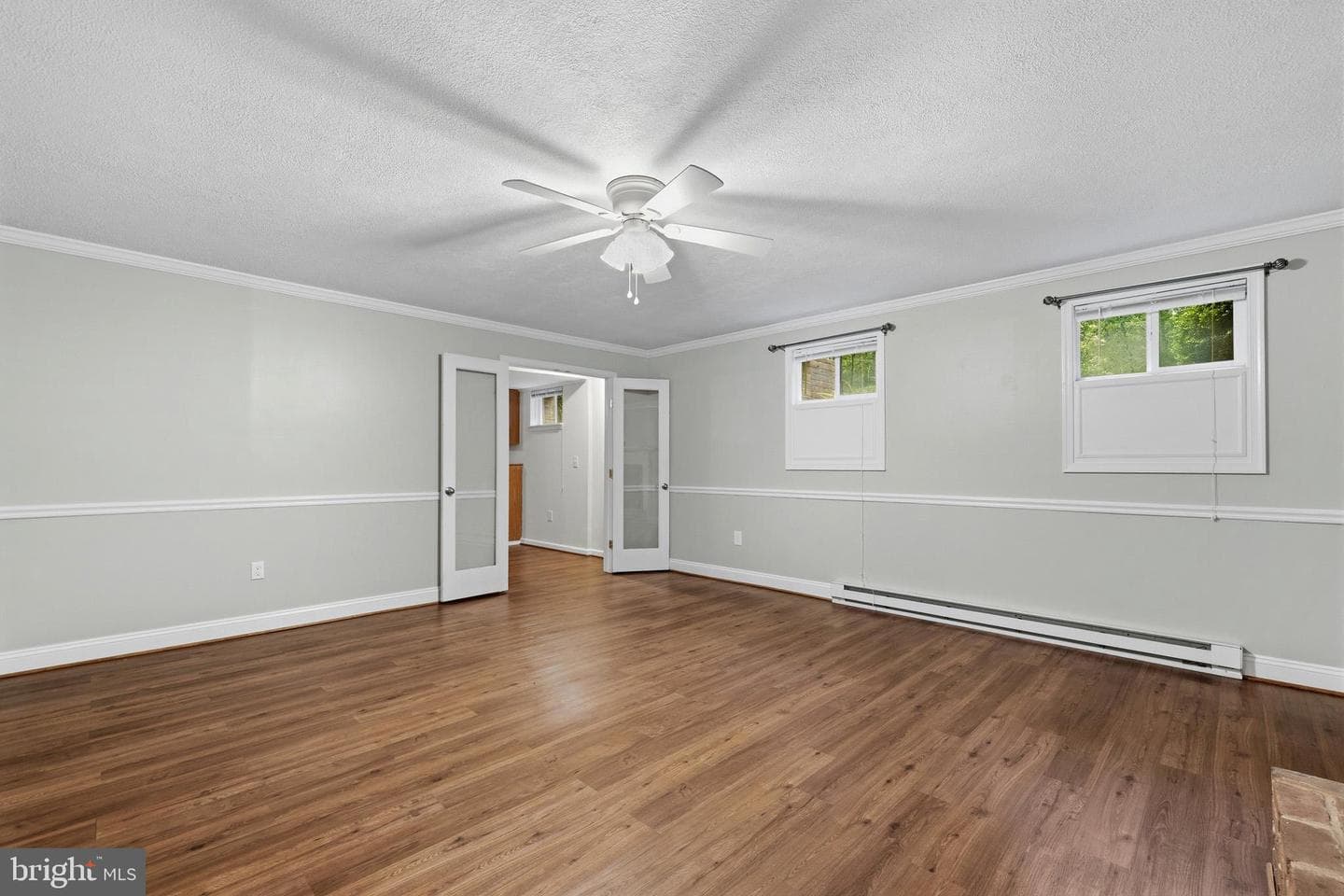 11910 Charles St photo 45
