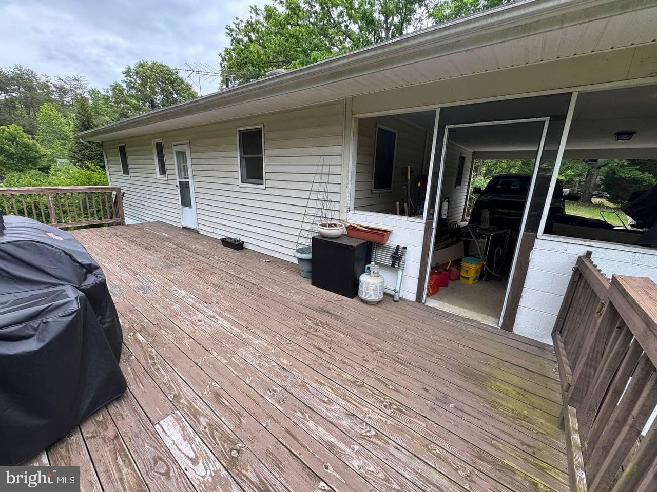 8105 Bowie Road photo 5