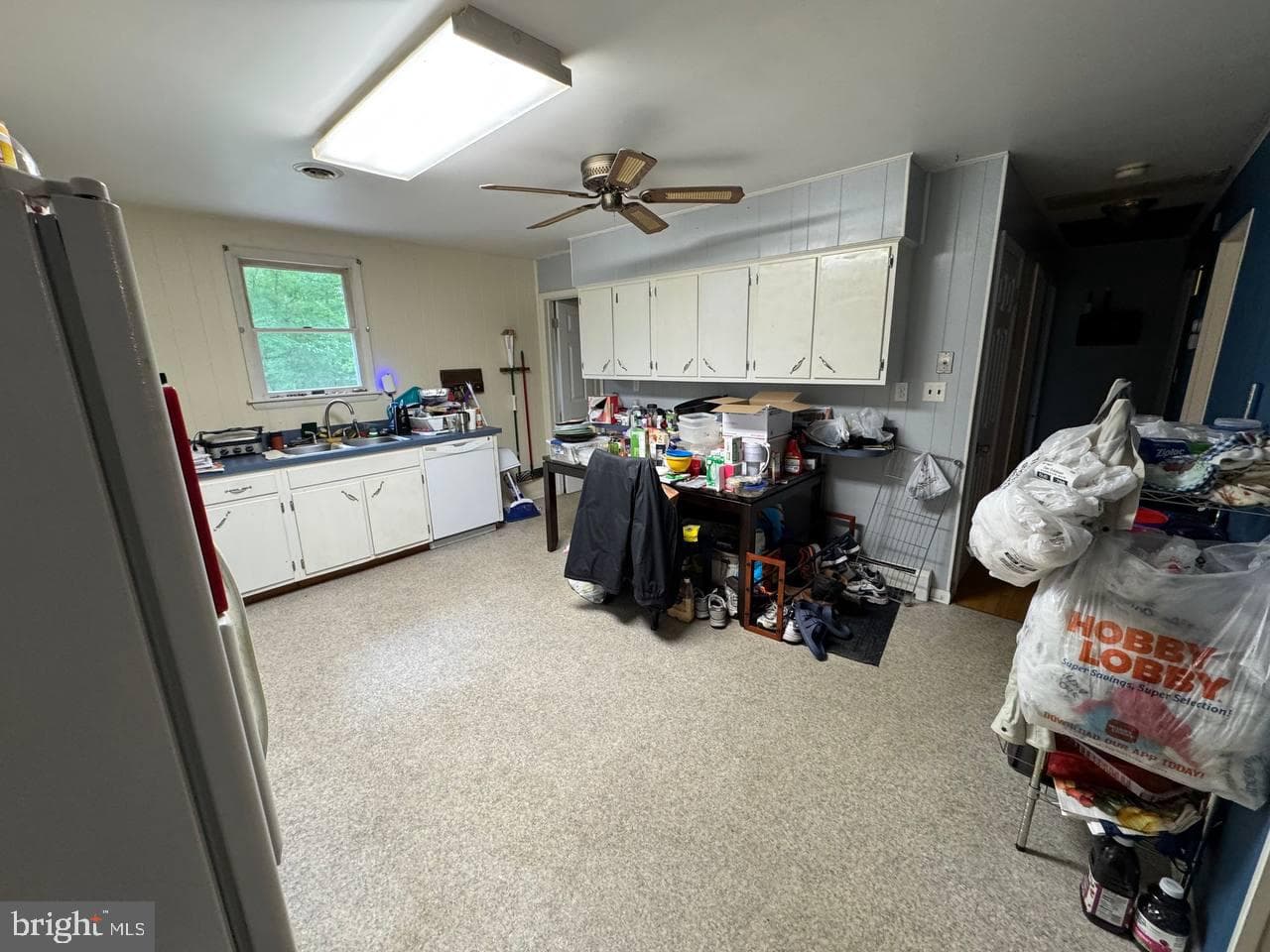8105 Bowie Road photo 6