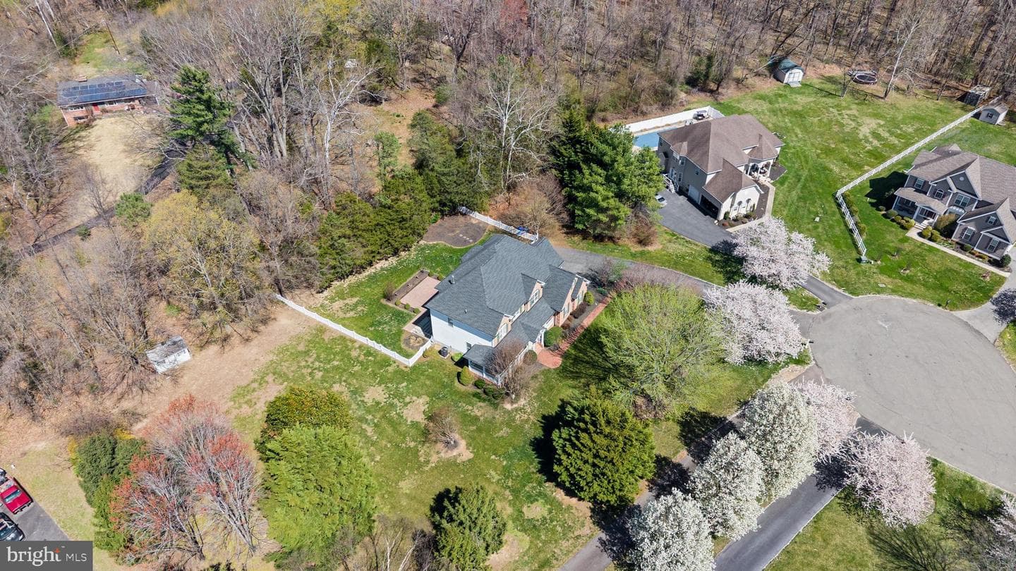 8800 Hill Spring Drive photo 20