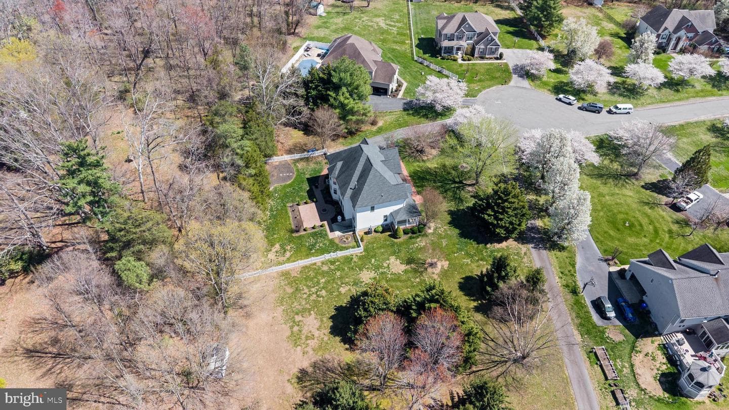 8800 Hill Spring Drive photo 21