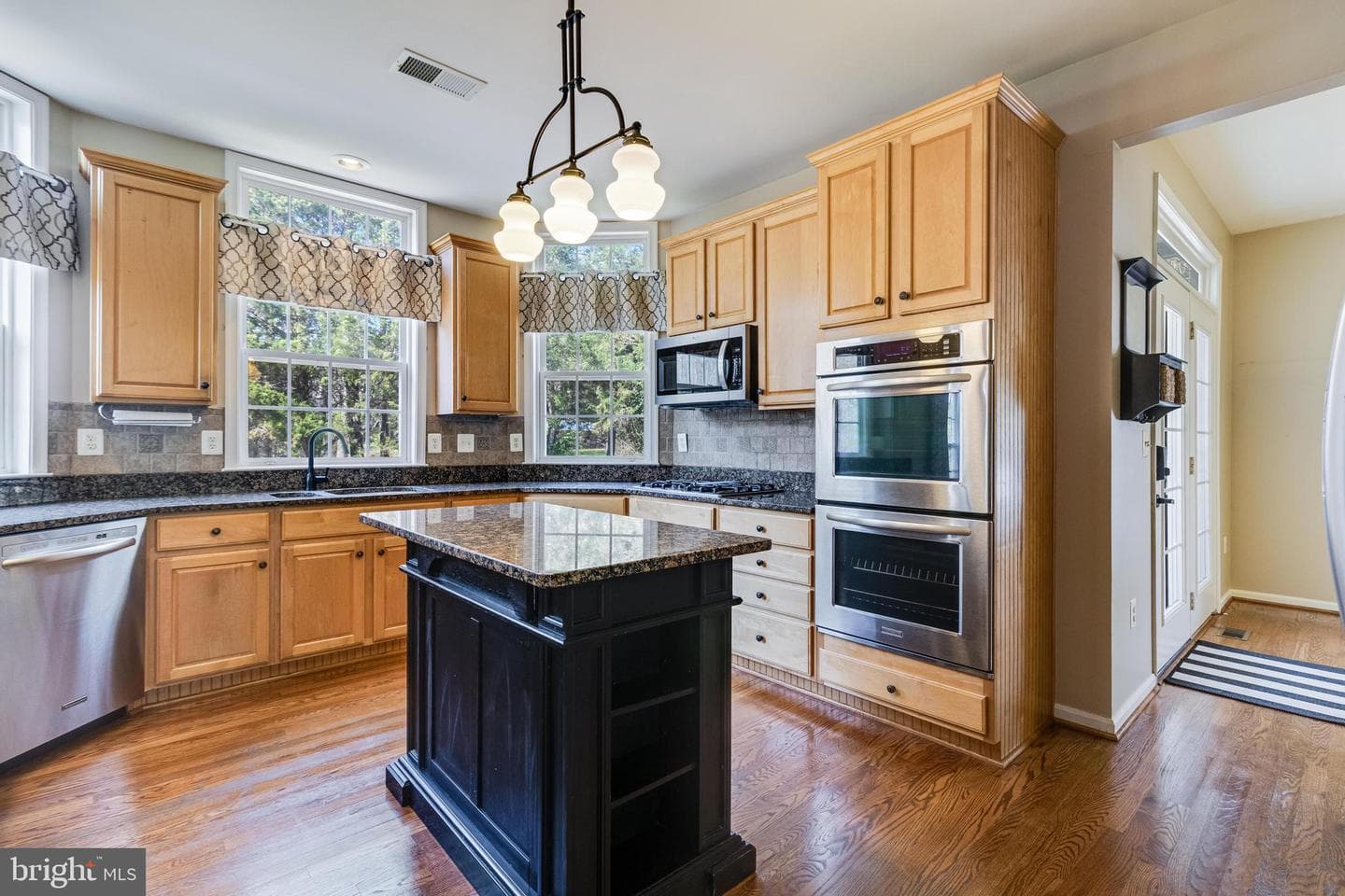 8800 Hill Spring Drive photo 31
